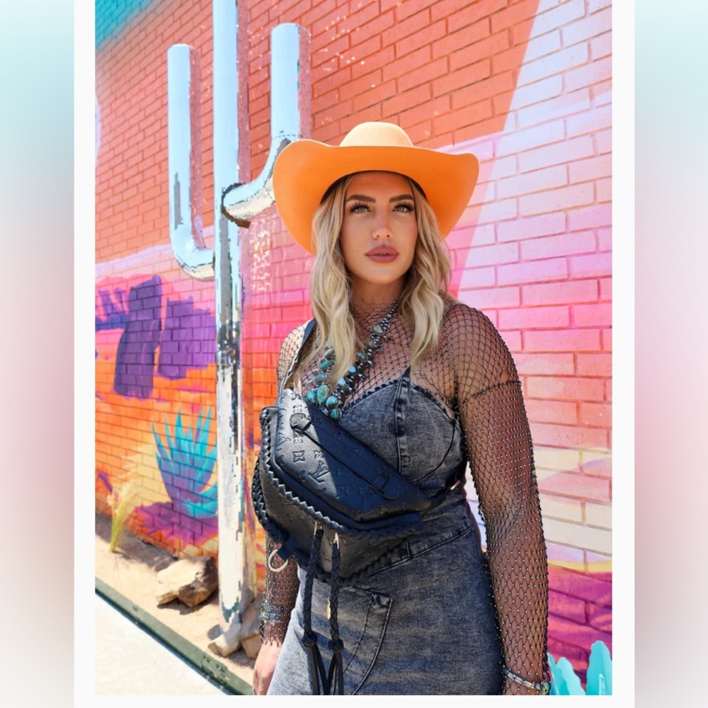 Southern Gypsy Collection - Picture 4 of 15